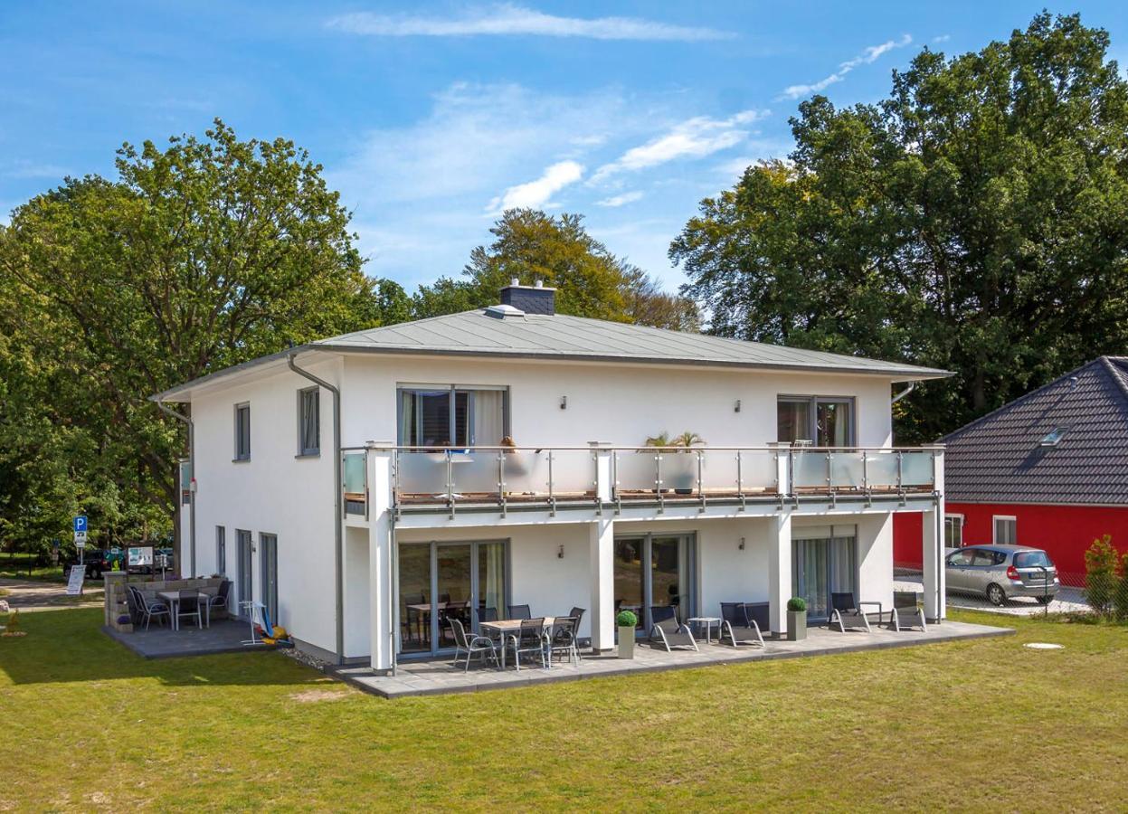 Villa Kaja Wohnung Ostseestrand コルスヴァント エクステリア 写真